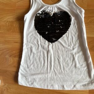 No brand size on the picture